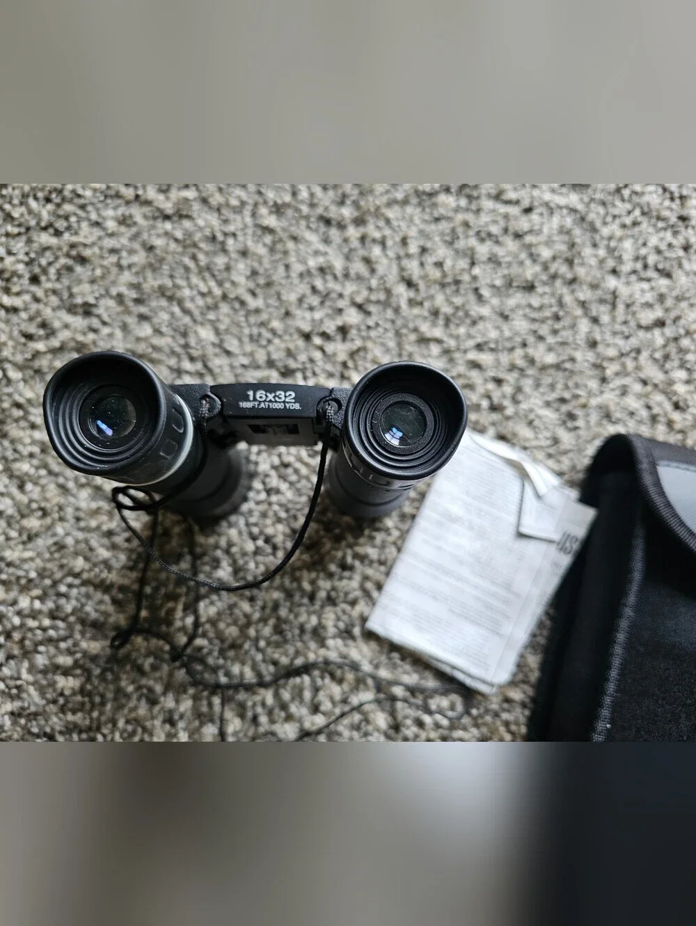 Bushnell black compact